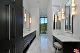 16167 Royal Oak Rd - Photo 21