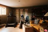 2700 Benedict Canyon Dr - Photo 22