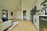 2027 Pelham Ave - Photo 18