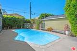6821 Babcock Ave - Photo 17