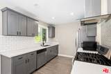 6821 Babcock Ave - Photo 26