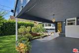 6821 Babcock Ave - Photo 4