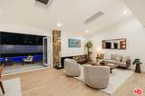 22649 Mulholland Dr - Photo 18