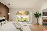 22649 Mulholland Dr - Photo 31