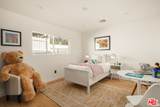 22649 Mulholland Dr - Photo 44