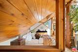 2030 Benedict Canyon Dr - Photo 19