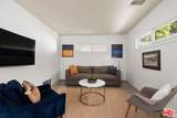 2060 Beverly Dr - Photo 19