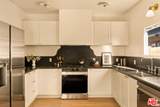 585 Mountain View St - Photo 12