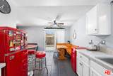11477 Amboy Ave - Photo 12
