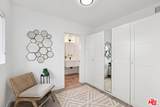 3223 Rowena Ave - Photo 18