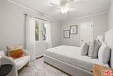 2556 Villa St - Photo 11