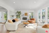 821 Cloverdale Ave - Photo 4
