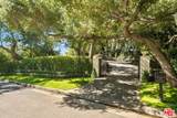 943 Moraga Dr - Photo 5