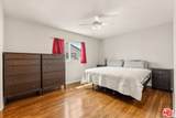 9313 Hayvenhurst Ave - Photo 16