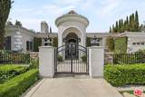 1660 Alamitos Cir - Photo 3