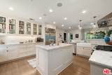 3354 Mandeville Canyon Rd - Photo 28