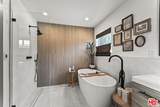 7733 Lexington Ave - Photo 15