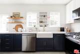 2197 Allen Ave - Photo 17