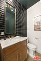 3147 Hollyridge Dr - Photo 7