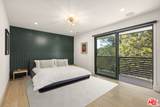 3147 Hollyridge Dr - Photo 8