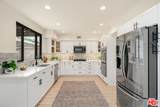 22642 Berdon St - Photo 12