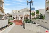 1118 Valencia St - Photo 32