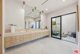 16643 Addison St - Photo 15