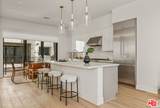 3220 Barrington Ave - Photo 3