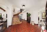 615 Highland Ave - Photo 2