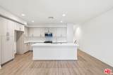2111 Cahuenga Blvd - Photo 10