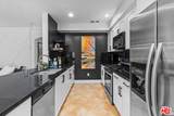 5037 Rosewood Ave - Photo 2