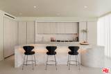 9200 Wilshire Blvd - Photo 2