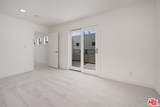1217 Yale St - Photo 42
