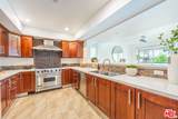 951 Granville Ave - Photo 12