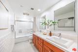 951 Granville Ave - Photo 20