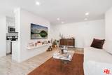 525 Sycamore Ave - Photo 1