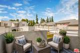 20920 Community St - Photo 12