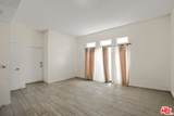 20920 Community St - Photo 7