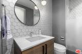 1645 Vine St - Photo 15