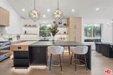 5715 Troost Ave - Photo 8