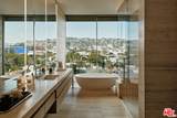8899 Beverly Blvd - Photo 21