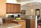 8106 Westlawn Ave - Photo 8