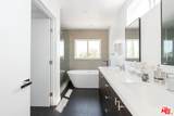 2512 Berkeley Ave - Photo 29
