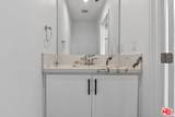 11444 Oxnard St - Photo 17