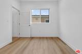 11444 Oxnard St - Photo 20