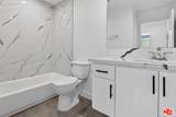 11444 Oxnard St - Photo 25