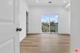 11444 Oxnard St - Photo 27
