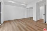 11444 Oxnard St - Photo 30