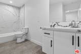 11444 Oxnard St - Photo 36