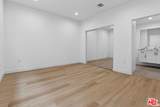 11444 Oxnard St - Photo 44